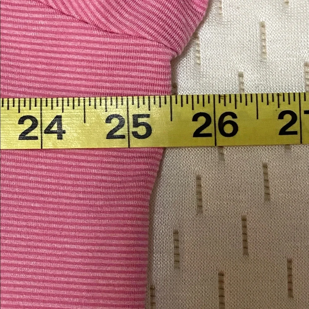 johnnie-O Prep-Formance 1/4 Zip Pullover XL Pink Striped Top Crest Logo Sweater